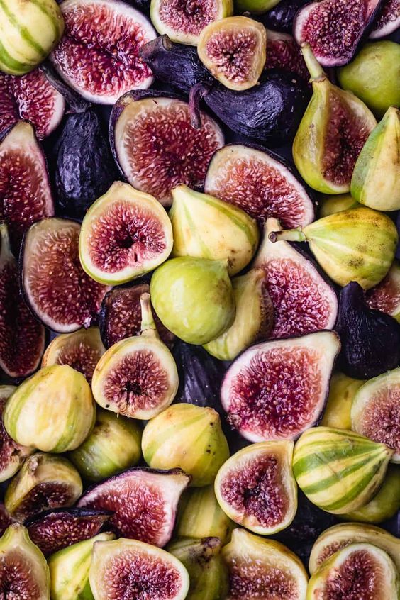 close up of the HEART notes ingredient, FIG which is used in the scented candle FIG